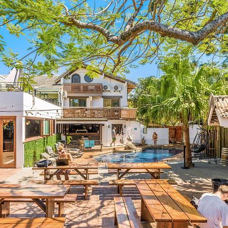 Aquarius Backpackers Resort 拜伦湾 外观 照片