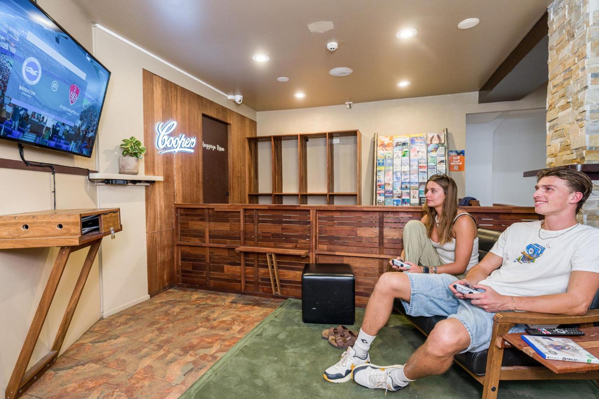 Aquarius Backpackers Resort 拜伦湾 外观 照片