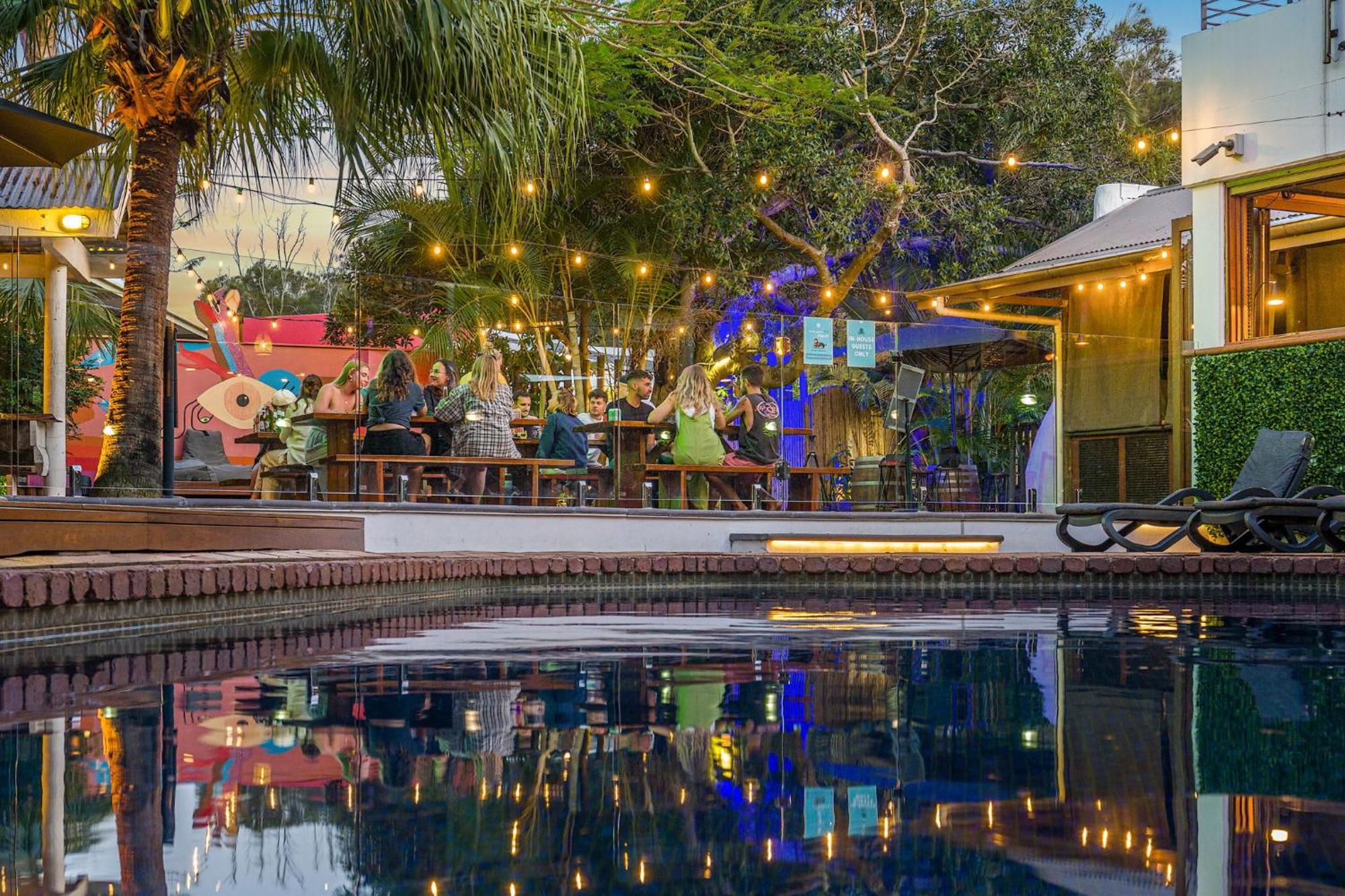 Aquarius Backpackers Resort 拜伦湾 外观 照片