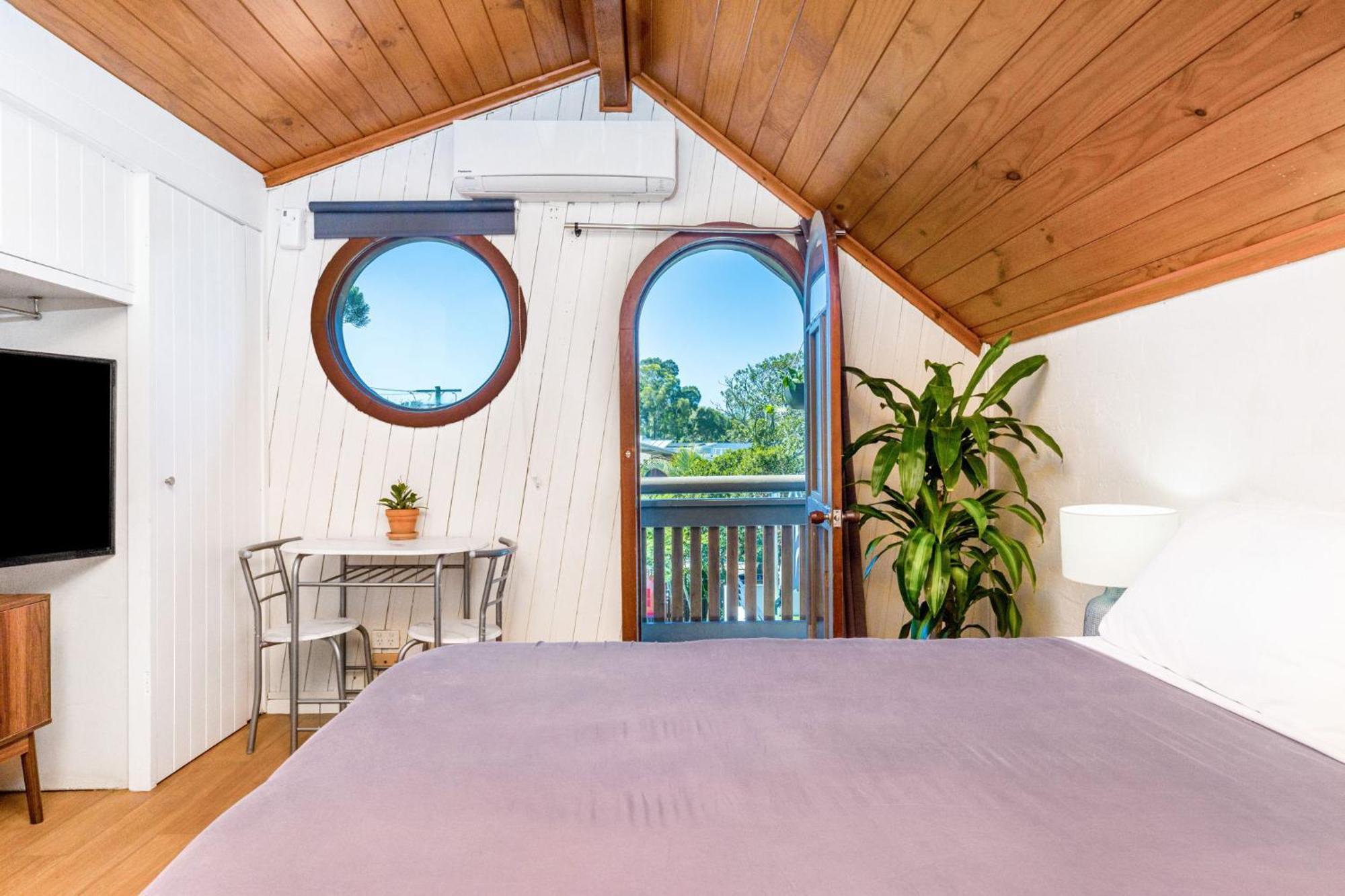 Aquarius Backpackers Resort 拜伦湾 外观 照片