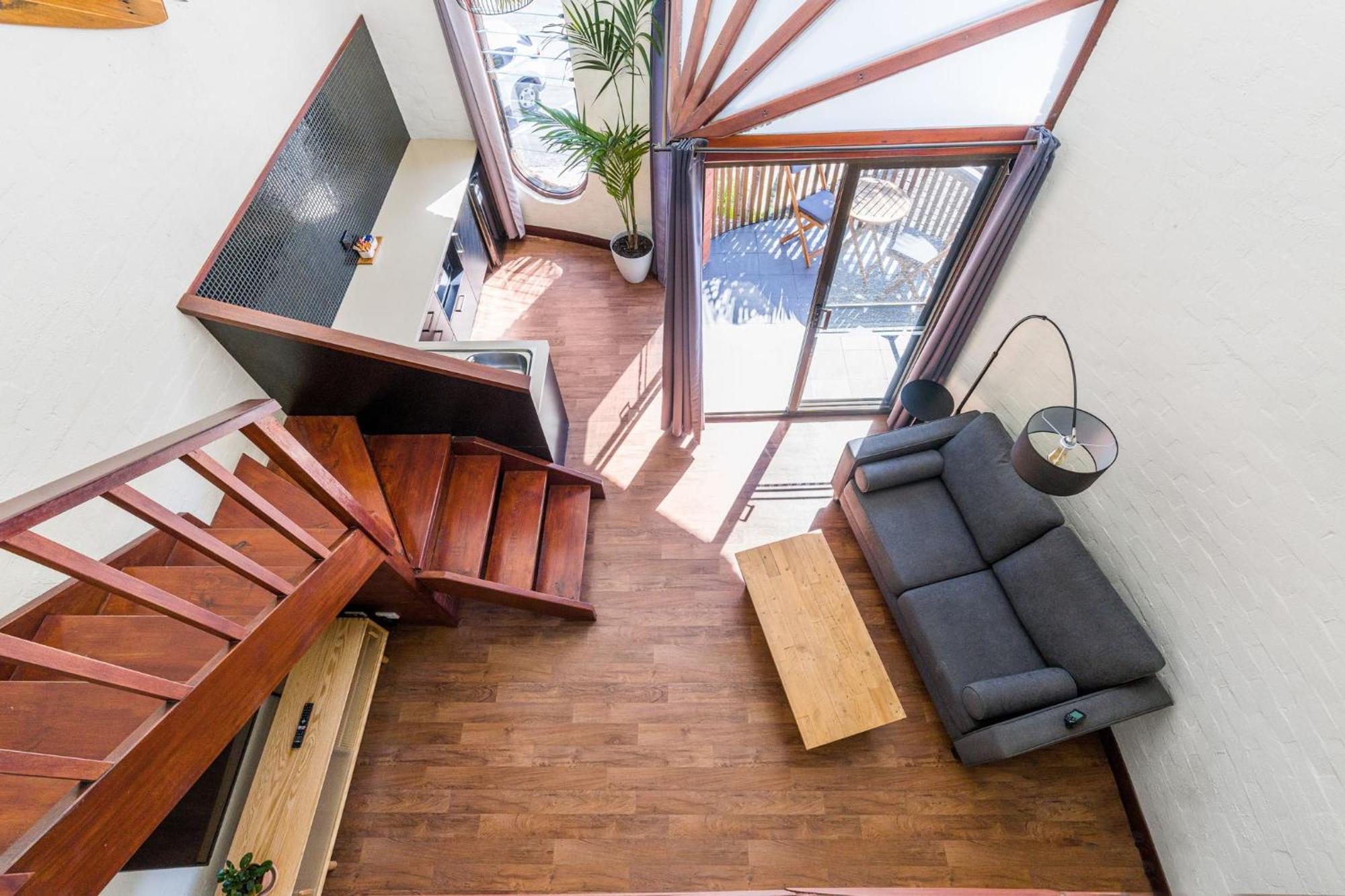 Aquarius Backpackers Resort 拜伦湾 外观 照片