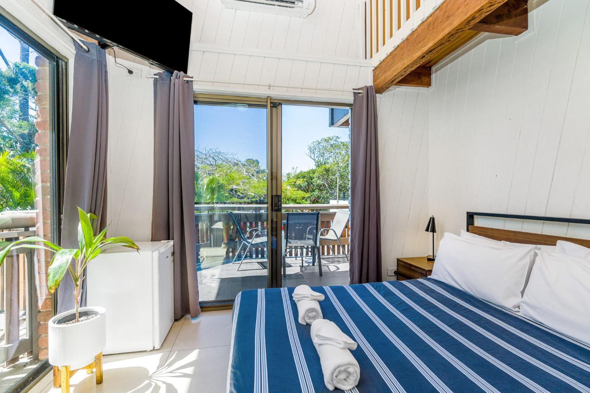 Aquarius Backpackers Resort 拜伦湾 外观 照片