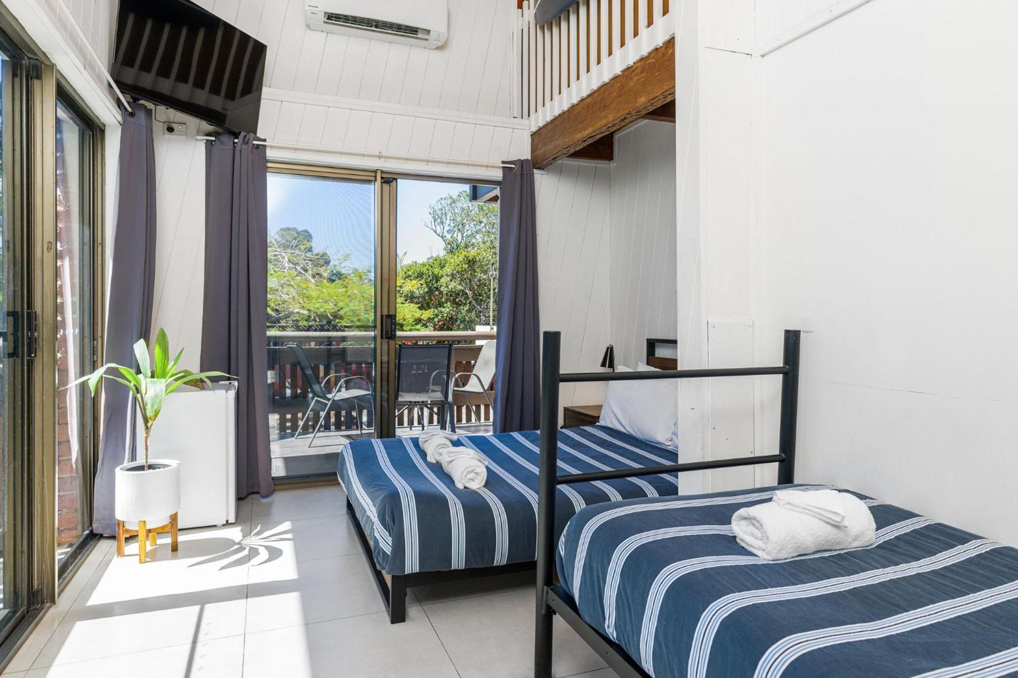 Aquarius Backpackers Resort 拜伦湾 外观 照片